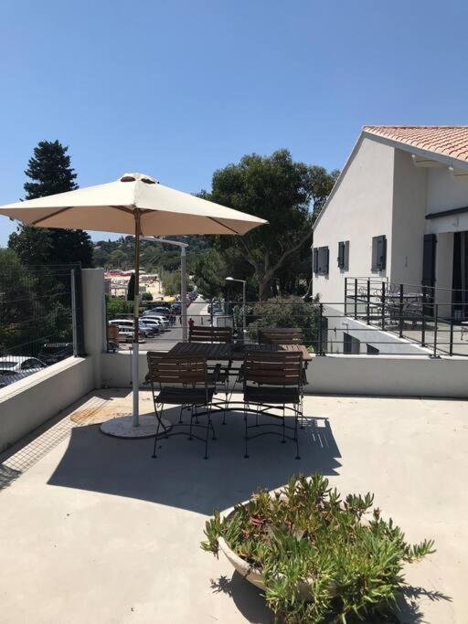 Duplex Vue Mer Plage De Saint-Clair Le Lavandou Exterior foto