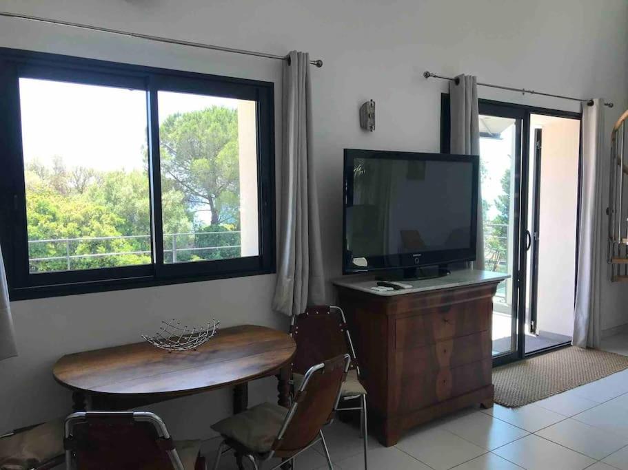 Duplex Vue Mer Plage De Saint-Clair Le Lavandou Exterior foto